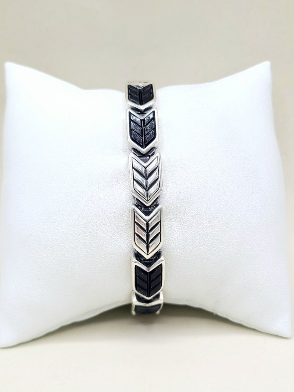 David Yurman Chevron Link Bracelet / Black Onyx - 9.5 mm - 7.75"